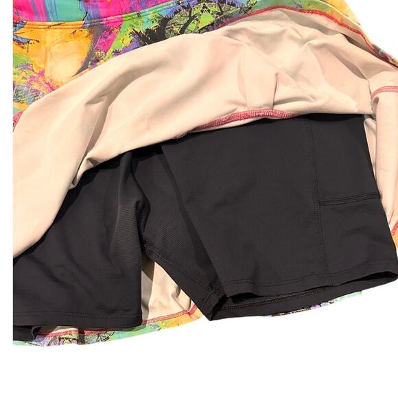 Dona Jo Abstract Multicolor Golf Tennis Pickleball Athletic Court Skort, XL - Picture 4 of 5